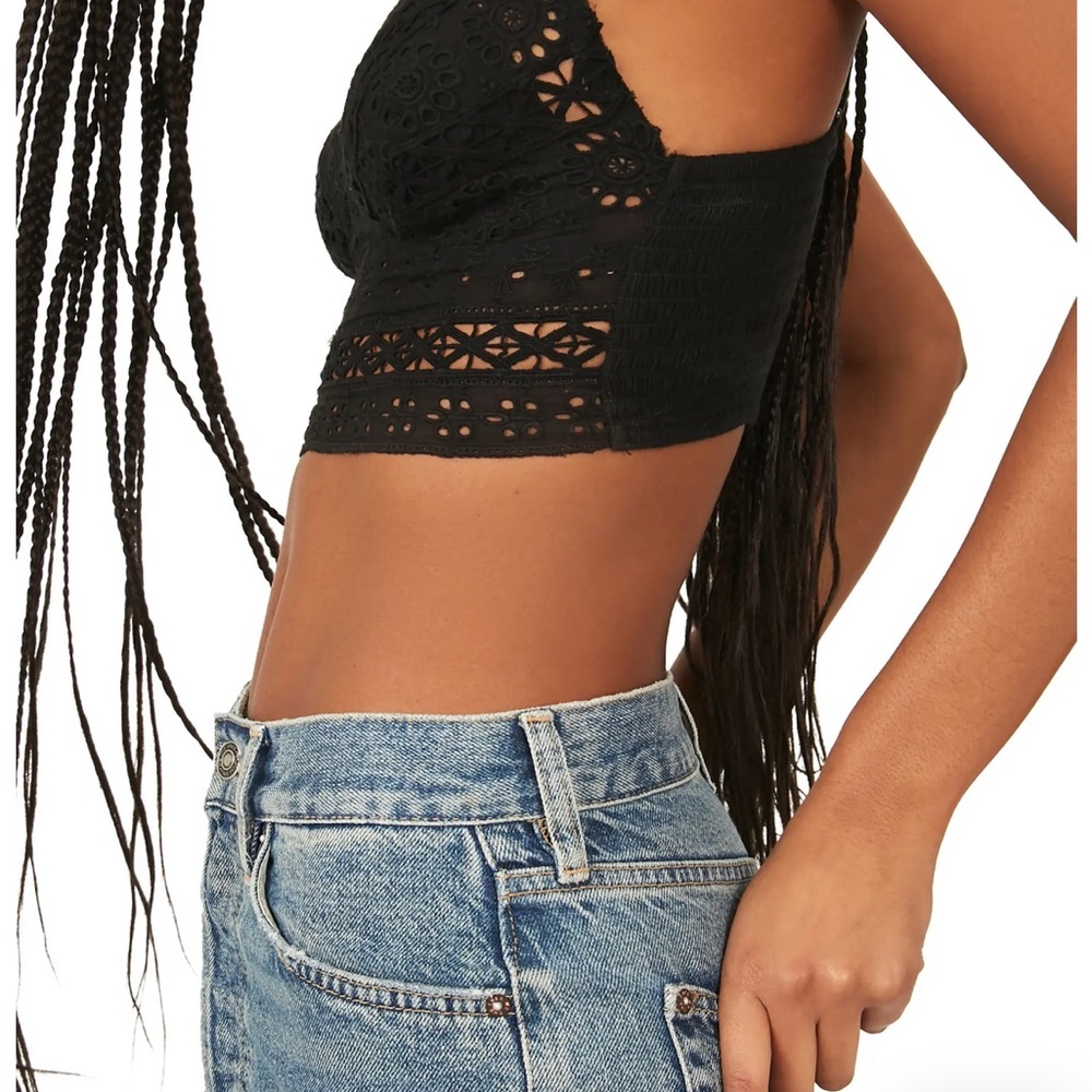 Free People Intimately Carrie Embroidered V-Neck Bralette In Black Size Large - Picture 2 of 8